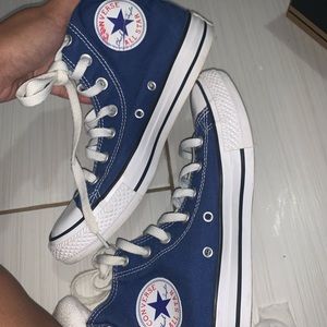 Blue high top converse